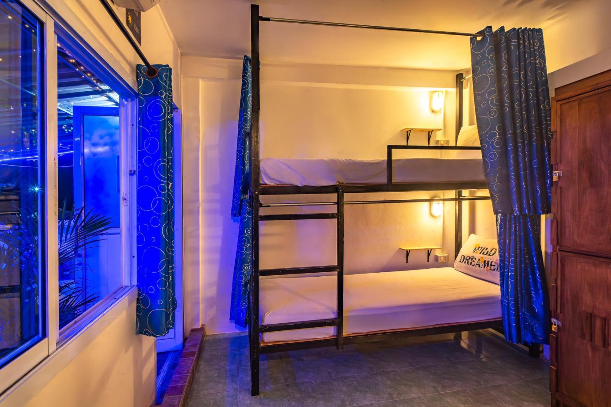 See Sea Backpackers House บ้านใต้ ภายนอก รูปภาพ